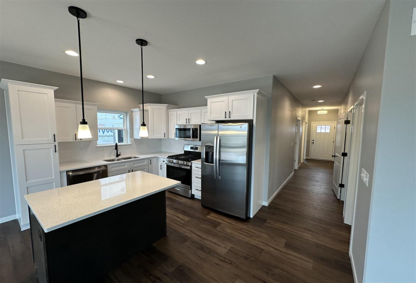 927 Eisenhower Blvd, North Liberty, 52317, 5 Bedrooms Bedrooms, ,3 BathroomsBathrooms,Single Family/acreage,For Sale,927 Eisenhower Blvd,202406555