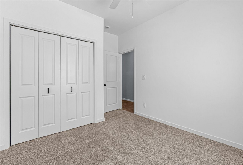 945 Eisenhower Blvd, North Liberty, 52317, 2 Bedrooms Bedrooms, ,2 BathroomsBathrooms,Single Family/acreage,For Sale,945 Eisenhower Blvd,202501287