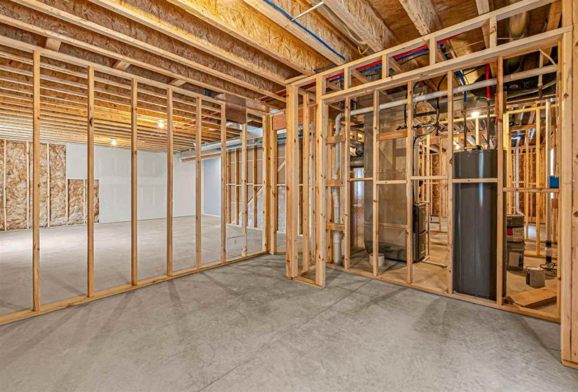 945 Eisenhower Blvd, North Liberty, 52317, 2 Bedrooms Bedrooms, ,2 BathroomsBathrooms,Single Family/acreage,For Sale,945 Eisenhower Blvd,202501287