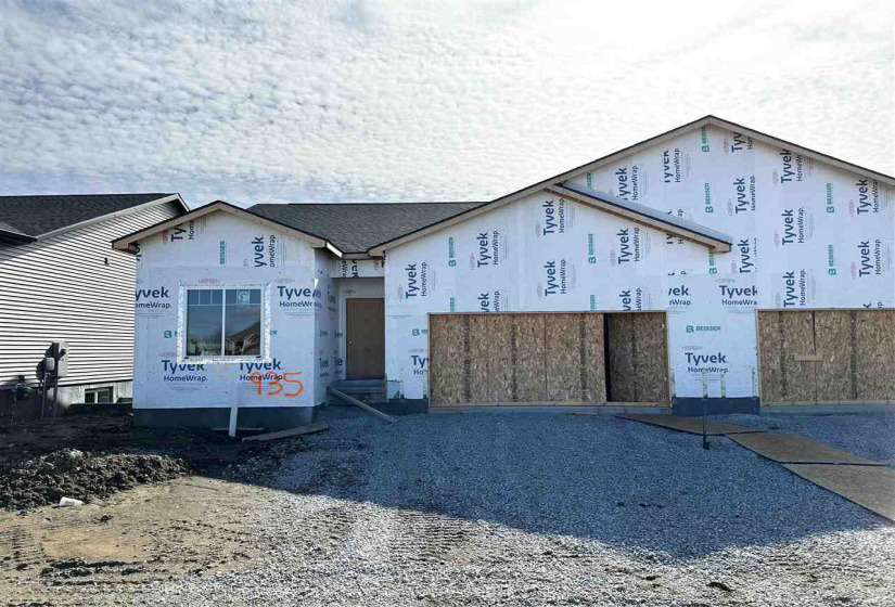 935 Eisenhower Blvd, North Liberty, 52317, 4 Bedrooms Bedrooms, ,3 BathroomsBathrooms,Single Family/acreage,For Sale,935 Eisenhower Blvd,202501257