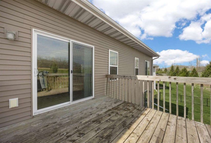 1041 Manitou Trail, Iowa City, 52245, 4 Bedrooms Bedrooms, ,3 BathroomsBathrooms,Single Family/acreage,For Sale,1041 Manitou Trail,202502661