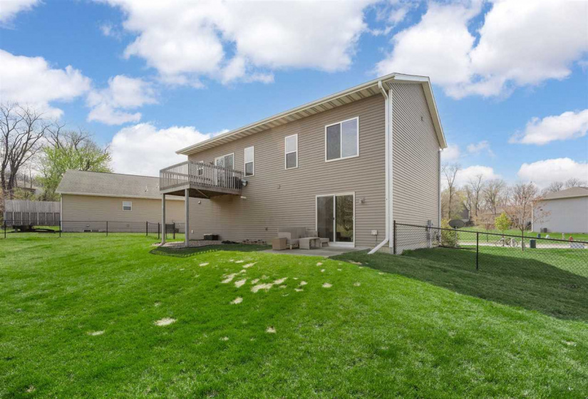 1041 Manitou Trail, Iowa City, 52245, 4 Bedrooms Bedrooms, ,3 BathroomsBathrooms,Single Family/acreage,For Sale,1041 Manitou Trail,202502661