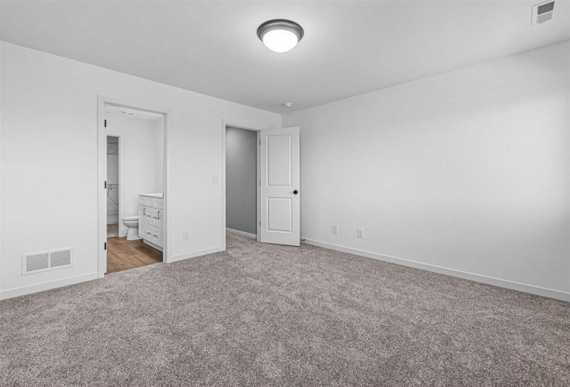 639 Catherine Dr, Tiffin, 52340, 4 Bedrooms Bedrooms, ,4 BathroomsBathrooms,Single Family/acreage,For Sale,639 Catherine Dr,202506367 639 Catherine Dr, Tiffin, 52340, 4 Bedrooms Bedrooms, ,4 BathroomsBathrooms,Single Family/acreage,For Sale,639 Catherine Dr,202506367