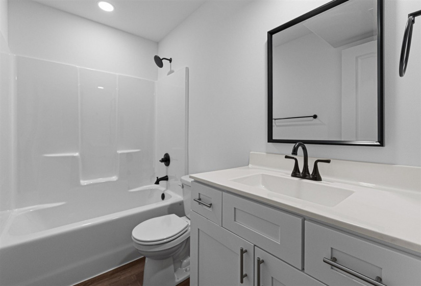 639 Catherine Dr, Tiffin, 52340, 4 Bedrooms Bedrooms, ,4 BathroomsBathrooms,Single Family/acreage,For Sale,639 Catherine Dr,202506367 639 Catherine Dr, Tiffin, 52340, 4 Bedrooms Bedrooms, ,4 BathroomsBathrooms,Single Family/acreage,For Sale,639 Catherine Dr,202506367