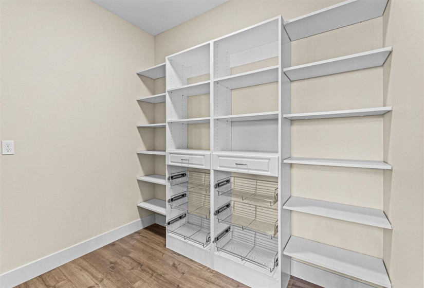 2357 Oak Ln Ct SW, Iowa City, 52240, 4 Bedrooms Bedrooms, ,3 BathroomsBathrooms,Single Family/acreage,For Sale,2357 Oak Ln Ct SW,202506876