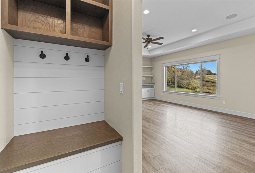 2357 Oak Ln Ct SW, Iowa City, 52240, 4 Bedrooms Bedrooms, ,3 BathroomsBathrooms,Single Family/acreage,For Sale,2357 Oak Ln Ct SW,202506876