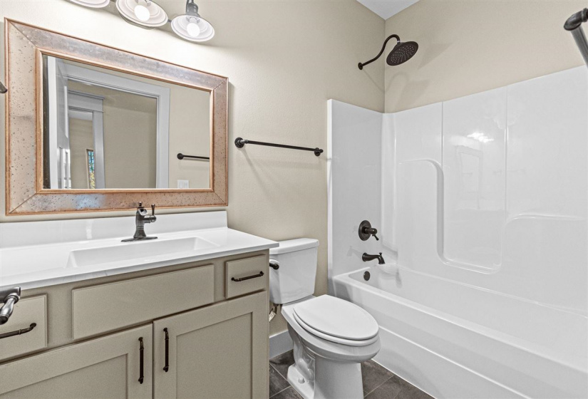 2357 Oak Ln Ct SW, Iowa City, 52240, 4 Bedrooms Bedrooms, ,3 BathroomsBathrooms,Single Family/acreage,For Sale,2357 Oak Ln Ct SW,202506876