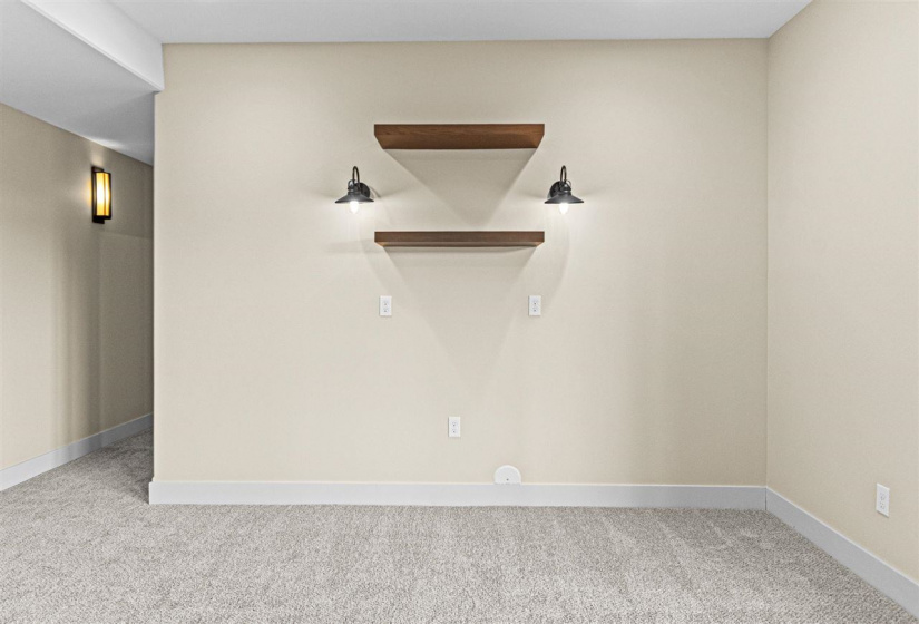 2357 Oak Ln Ct SW, Iowa City, 52240, 4 Bedrooms Bedrooms, ,3 BathroomsBathrooms,Single Family/acreage,For Sale,2357 Oak Ln Ct SW,202506876