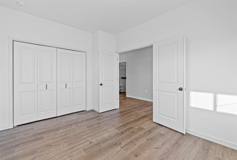 997 Thomas Cir, Tiffin, 52340, 4 Bedrooms Bedrooms, ,3 BathroomsBathrooms,Single Family/acreage,For Sale,997 Thomas Cir,202600444