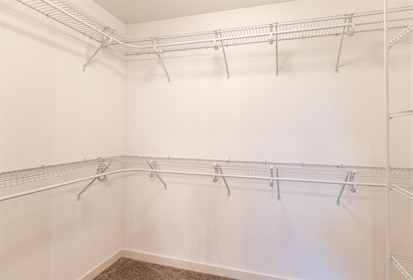 637 Catherine Dr, Tiffin, 52340, 4 Bedrooms Bedrooms, ,4 BathroomsBathrooms,Single Family/acreage,For Sale,637 Catherine Dr,202600919