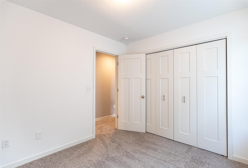 641 Catherine Dr, Tiffin, 52340, 4 Bedrooms Bedrooms, ,4 BathroomsBathrooms,Single Family/acreage,For Sale,641 Catherine Dr,202600920