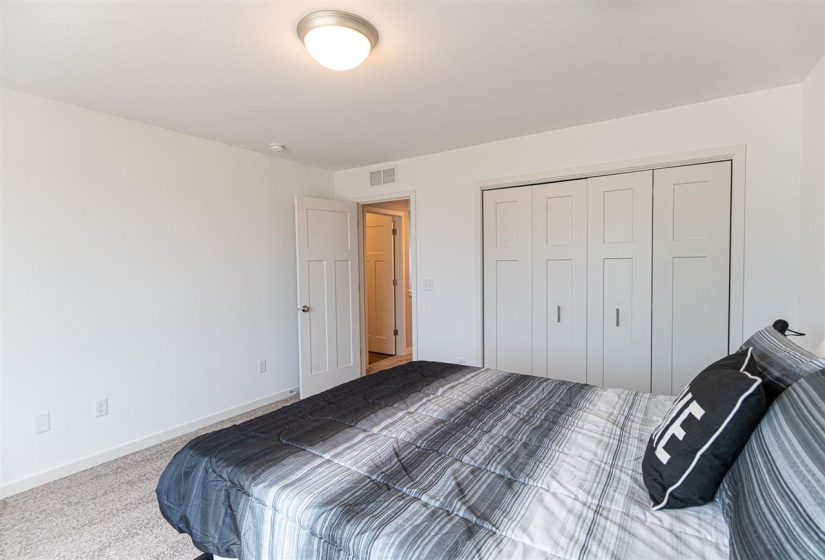 641 Catherine Dr, Tiffin, 52340, 4 Bedrooms Bedrooms, ,4 BathroomsBathrooms,Single Family/acreage,For Sale,641 Catherine Dr,202600920