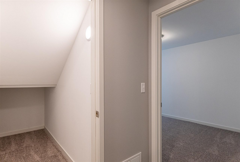 641 Catherine Dr, Tiffin, 52340, 4 Bedrooms Bedrooms, ,4 BathroomsBathrooms,Single Family/acreage,For Sale,641 Catherine Dr,202600920