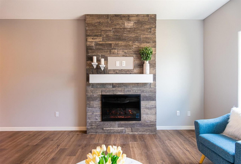 641 Catherine Dr, Tiffin, 52340, 4 Bedrooms Bedrooms, ,4 BathroomsBathrooms,Single Family/acreage,For Sale,641 Catherine Dr,202600920