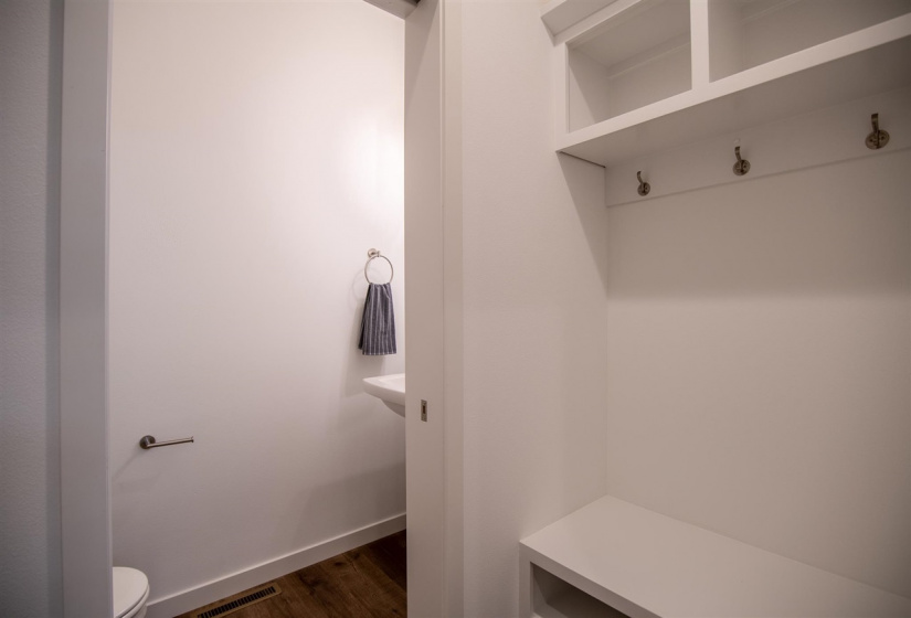 641 Catherine Dr, Tiffin, 52340, 4 Bedrooms Bedrooms, ,4 BathroomsBathrooms,Single Family/acreage,For Sale,641 Catherine Dr,202600920