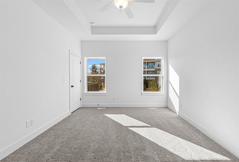 260 Pine Grove Ln, Iowa City, 52246, 4 Bedrooms Bedrooms, ,3 BathroomsBathrooms,Single Family/acreage,For Sale,260 Pine Grove Ln,202601060