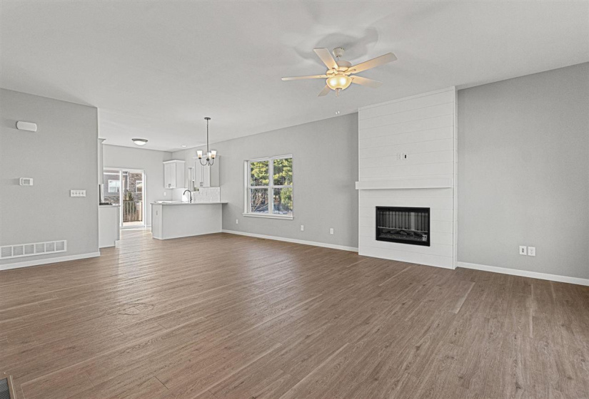 270 Pine Grove Ln, Iowa City, 52446, 5 Bedrooms Bedrooms, ,3 BathroomsBathrooms,Single Family/acreage,For Sale,270 Pine Grove Ln,202601061