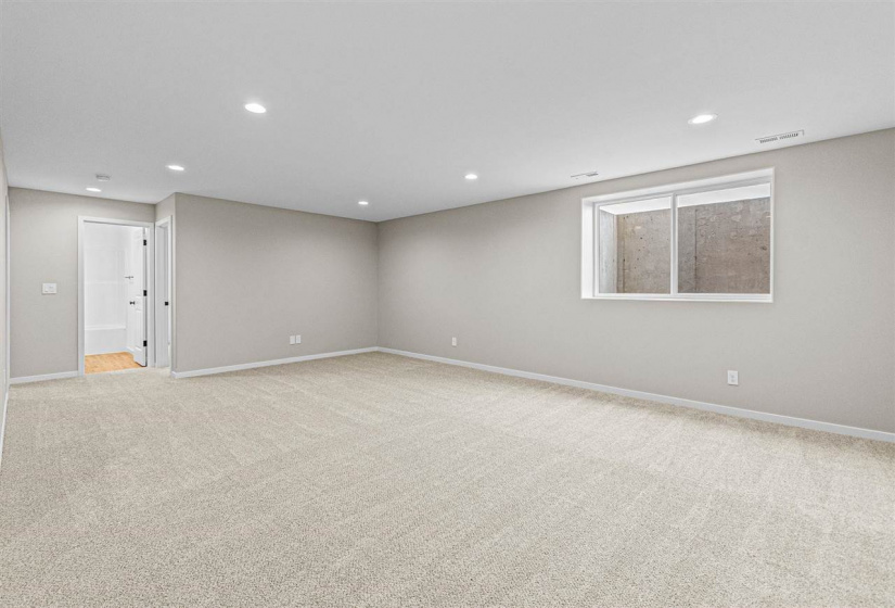 1210 Priscilla Ct, North Liberty, 52317, 5 Bedrooms Bedrooms, ,3 BathroomsBathrooms,Single Family/acreage,For Sale,1210 Priscilla Ct,202601307