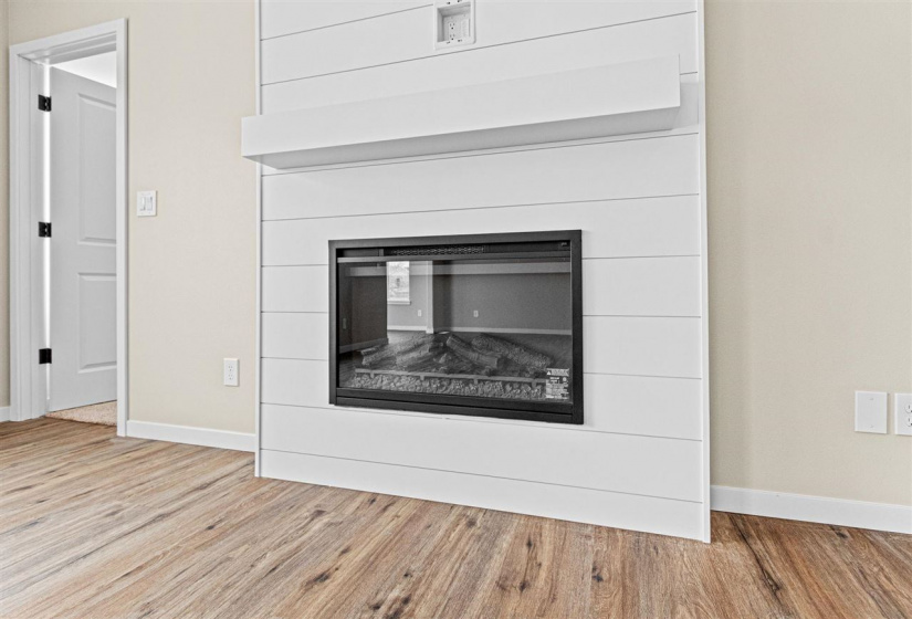 1240 Priscilla Ct, North Liberty, 52317, 4 Bedrooms Bedrooms, ,3 BathroomsBathrooms,Single Family/acreage,For Sale,1240 Priscilla Ct,202601309