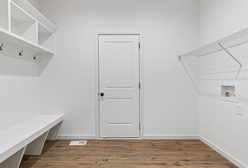 1250 Priscilla Ct, North Liberty, 52317, 5 Bedrooms Bedrooms, ,3 BathroomsBathrooms,Single Family/acreage,For Sale,1250 Priscilla Ct,202601310