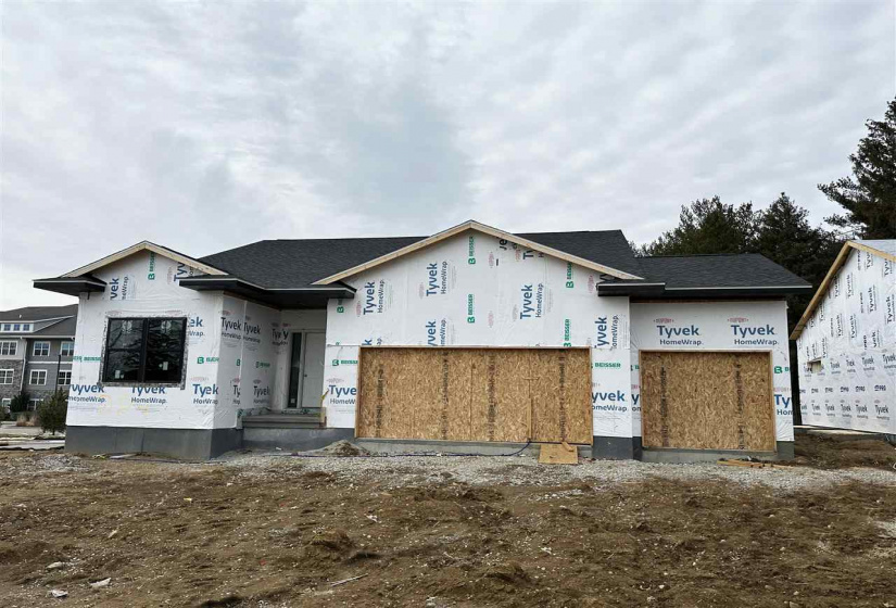 284 Pine Grove Ln, Iowa City, 52246, 5 Bedrooms Bedrooms, ,3 BathroomsBathrooms,Single Family/acreage,For Sale,284 Pine Grove Ln,202601646