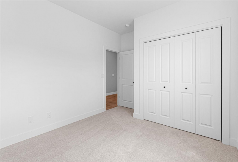 284 Pine Grove Ln, Iowa City, 52246, 5 Bedrooms Bedrooms, ,3 BathroomsBathrooms,Single Family/acreage,For Sale,284 Pine Grove Ln,202601646