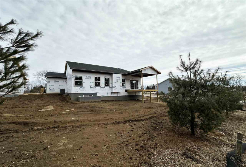 284 Pine Grove Ln, Iowa City, 52246, 5 Bedrooms Bedrooms, ,3 BathroomsBathrooms,Single Family/acreage,For Sale,284 Pine Grove Ln,202601646