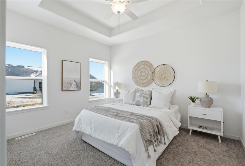 945 Eisenhower Blvd, North Liberty, 52317, 4 Bedrooms Bedrooms, ,3 BathroomsBathrooms,Single Family/acreage,For Sale,945 Eisenhower Blvd,202601854