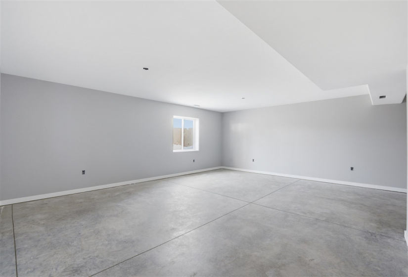 945 Eisenhower Blvd, North Liberty, 52317, 4 Bedrooms Bedrooms, ,3 BathroomsBathrooms,Single Family/acreage,For Sale,945 Eisenhower Blvd,202601854