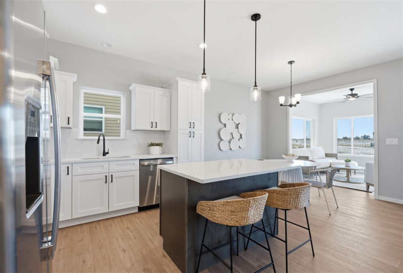 945 Eisenhower Blvd, North Liberty, 52317, 4 Bedrooms Bedrooms, ,3 BathroomsBathrooms,Single Family/acreage,For Sale,945 Eisenhower Blvd,202601854