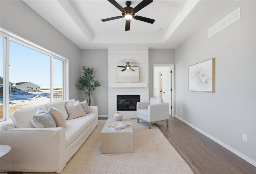 945 Eisenhower Blvd, North Liberty, 52317, 4 Bedrooms Bedrooms, ,3 BathroomsBathrooms,Single Family/acreage,For Sale,945 Eisenhower Blvd,202601854