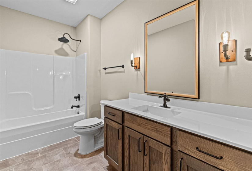 2357 Oak Ln Ct SW, Iowa City, 52240, 4 Bedrooms Bedrooms, ,3 BathroomsBathrooms,Single Family/acreage,For Sale,2357 Oak Ln Ct SW,202603055