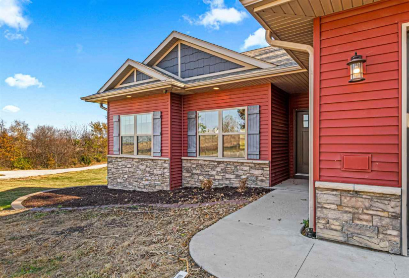 2357 Oak Ln Ct SW, Iowa City, 52240, 4 Bedrooms Bedrooms, ,3 BathroomsBathrooms,Single Family/acreage,For Sale,2357 Oak Ln Ct SW,202603055