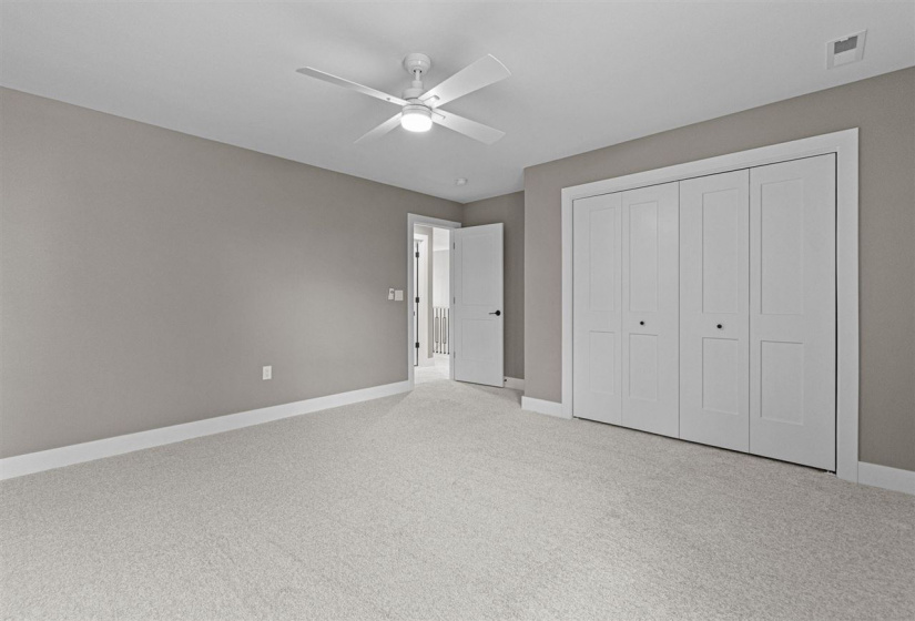 1005 Thomas Cir, Tiffin, 52340, 5 Bedrooms Bedrooms, ,4 BathroomsBathrooms,Single Family/acreage,For Sale,1005 Thomas Cir,202603173