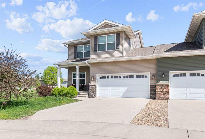 323 Sunset Pl, North Liberty, 52317, 3 Bedrooms Bedrooms, ,3 BathroomsBathrooms,Single Family/acreage,For Sale,323 Sunset Pl,202603174