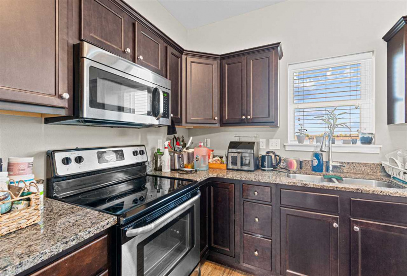 323 Sunset Pl, North Liberty, 52317, 3 Bedrooms Bedrooms, ,3 BathroomsBathrooms,Single Family/acreage,For Sale,323 Sunset Pl,202603174