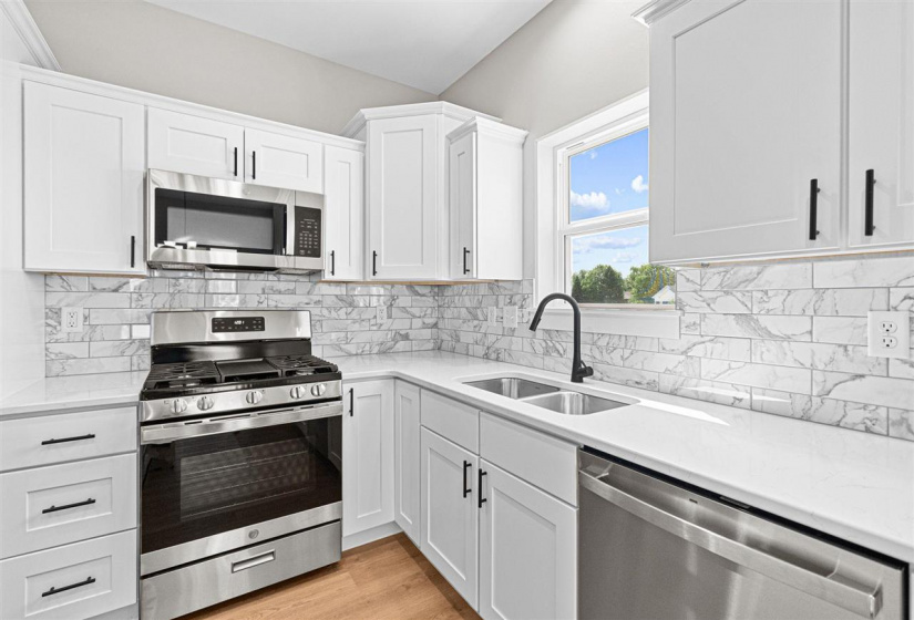 284 Pine Grove Ln, Iowa City, 52246, 5 Bedrooms Bedrooms, ,3 BathroomsBathrooms,Single Family/acreage,For Sale,284 Pine Grove Ln,202605569